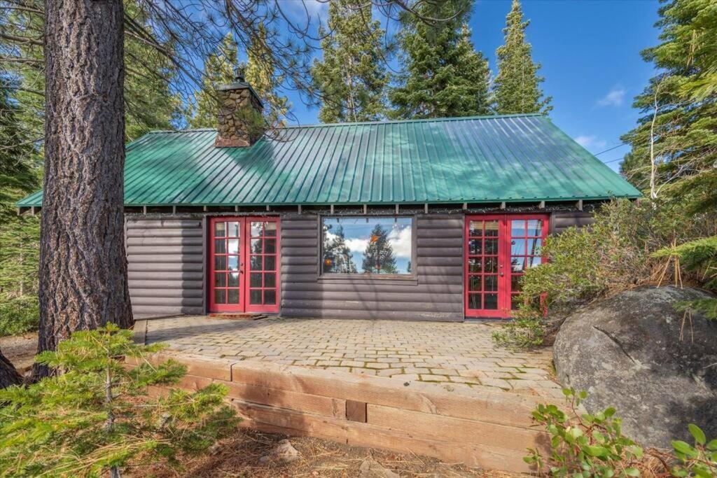 Coziest Cabin In Tahoe W Stone Fireplace Comfy Beds Close To Slopes & Lake Carnelian Bay Ngoại thất bức ảnh