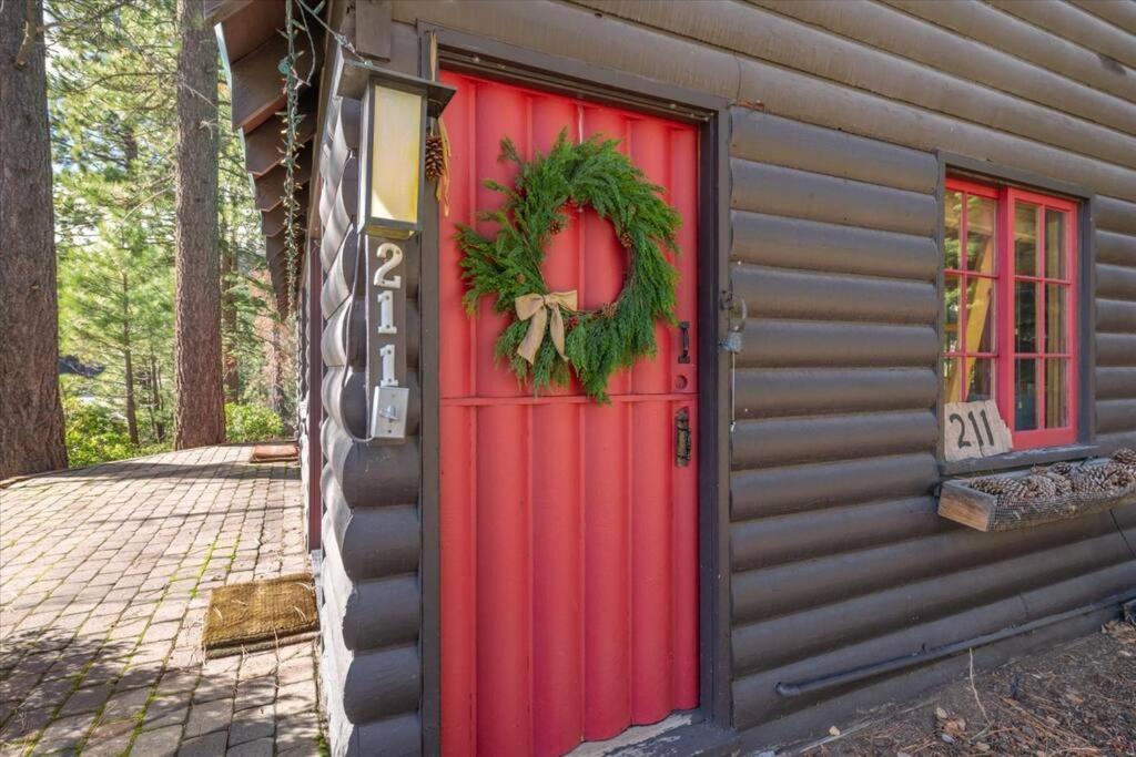 Coziest Cabin In Tahoe W Stone Fireplace Comfy Beds Close To Slopes & Lake Carnelian Bay Ngoại thất bức ảnh