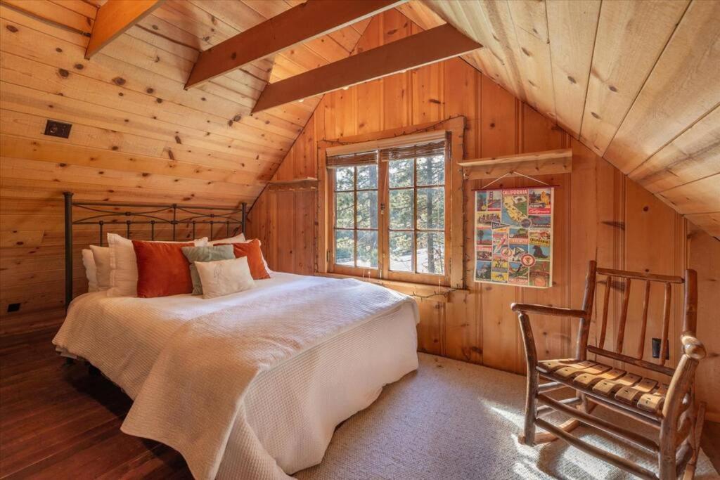 Coziest Cabin In Tahoe W Stone Fireplace Comfy Beds Close To Slopes & Lake Carnelian Bay Ngoại thất bức ảnh